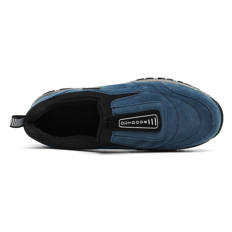 Anti-slip hiking shoe
