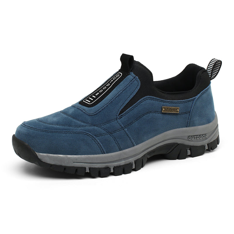 Anti-slip hiking shoe