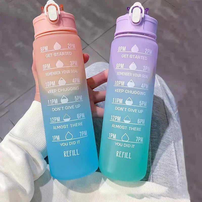 750ml Sports Water Bottle – Leakproof, High-Temperature Resistant, BPA-Free with Straw & One-Hand Flip Lid – Gradient Frosted Design