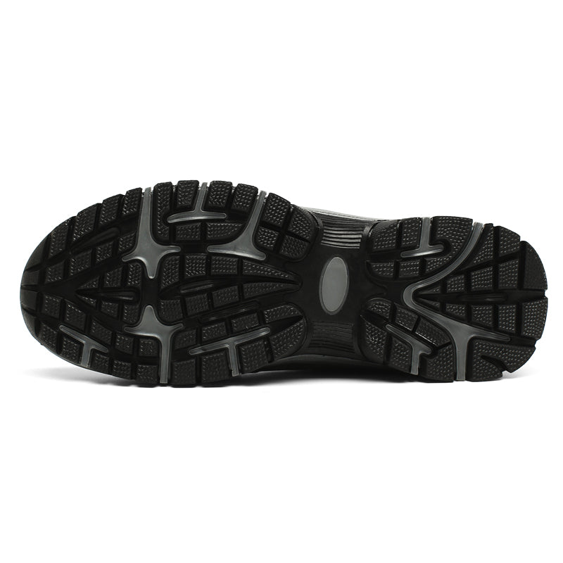 Anti-slip hiking shoe