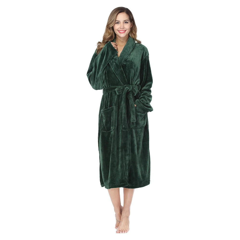 Damen-Bademantel aus flauschigem Fleece – Knöchellanger Winterflanellbademantel mit Schalkragen, Taschen und verstellbarem Gürtel 
