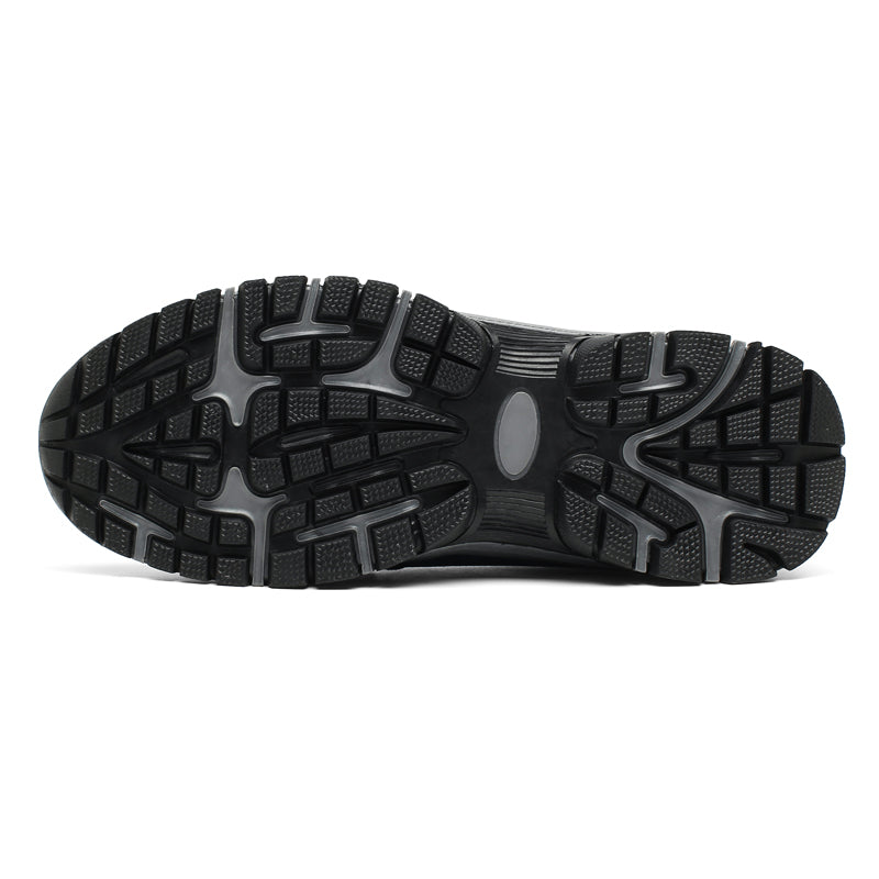 Anti-slip hiking shoe