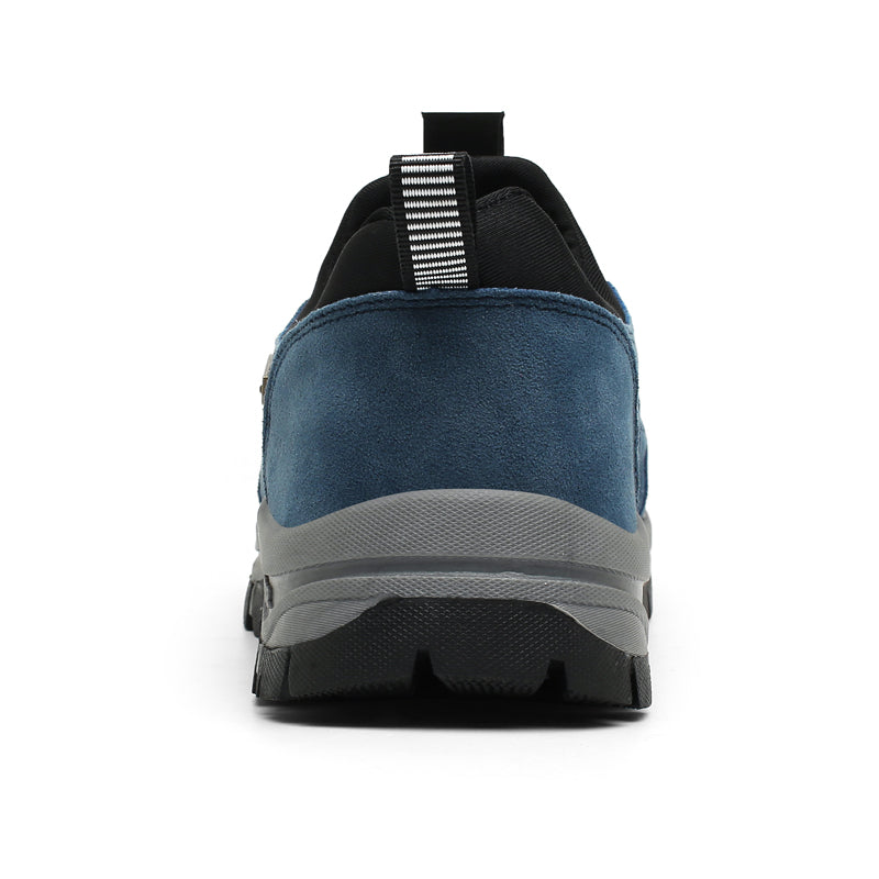 Anti-slip hiking shoe