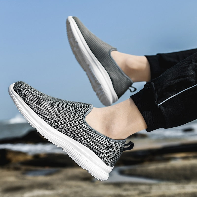 Summery mesh shoes - lightweight sneakers!
