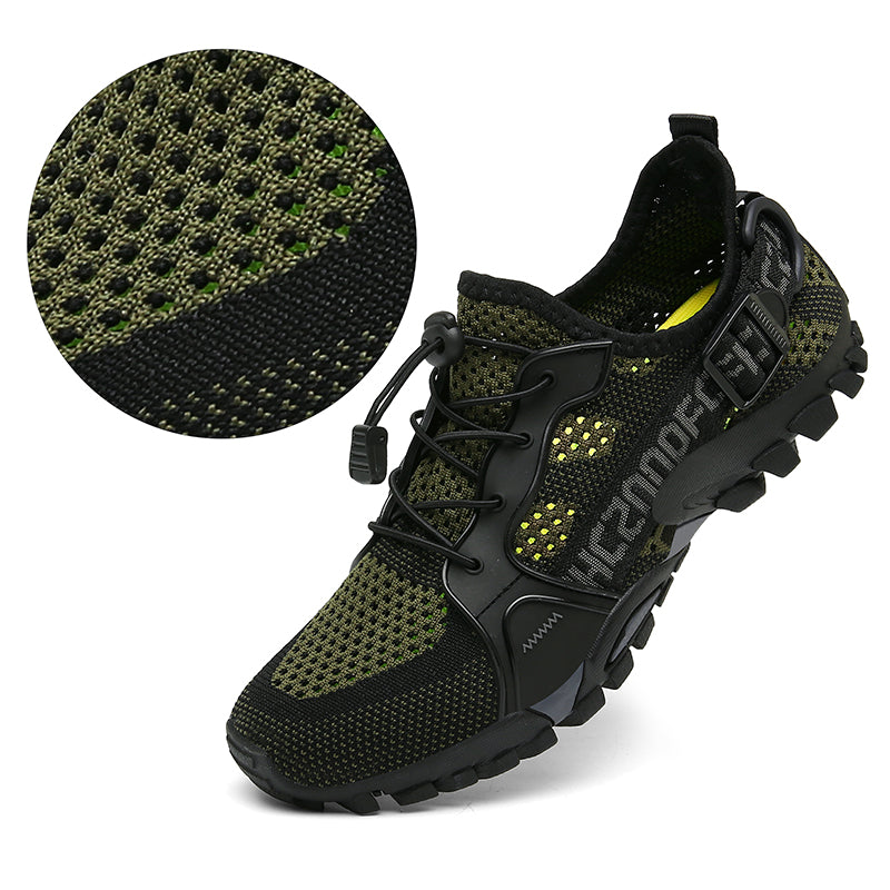 Fish upstream Water shoes
