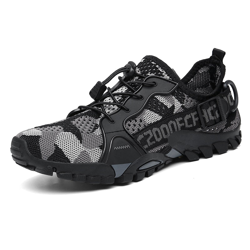 Fish upstream Water shoes